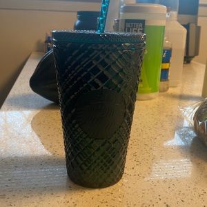 New Holiday 2021 Starbucks Green/Blueish Crystal style Cup
